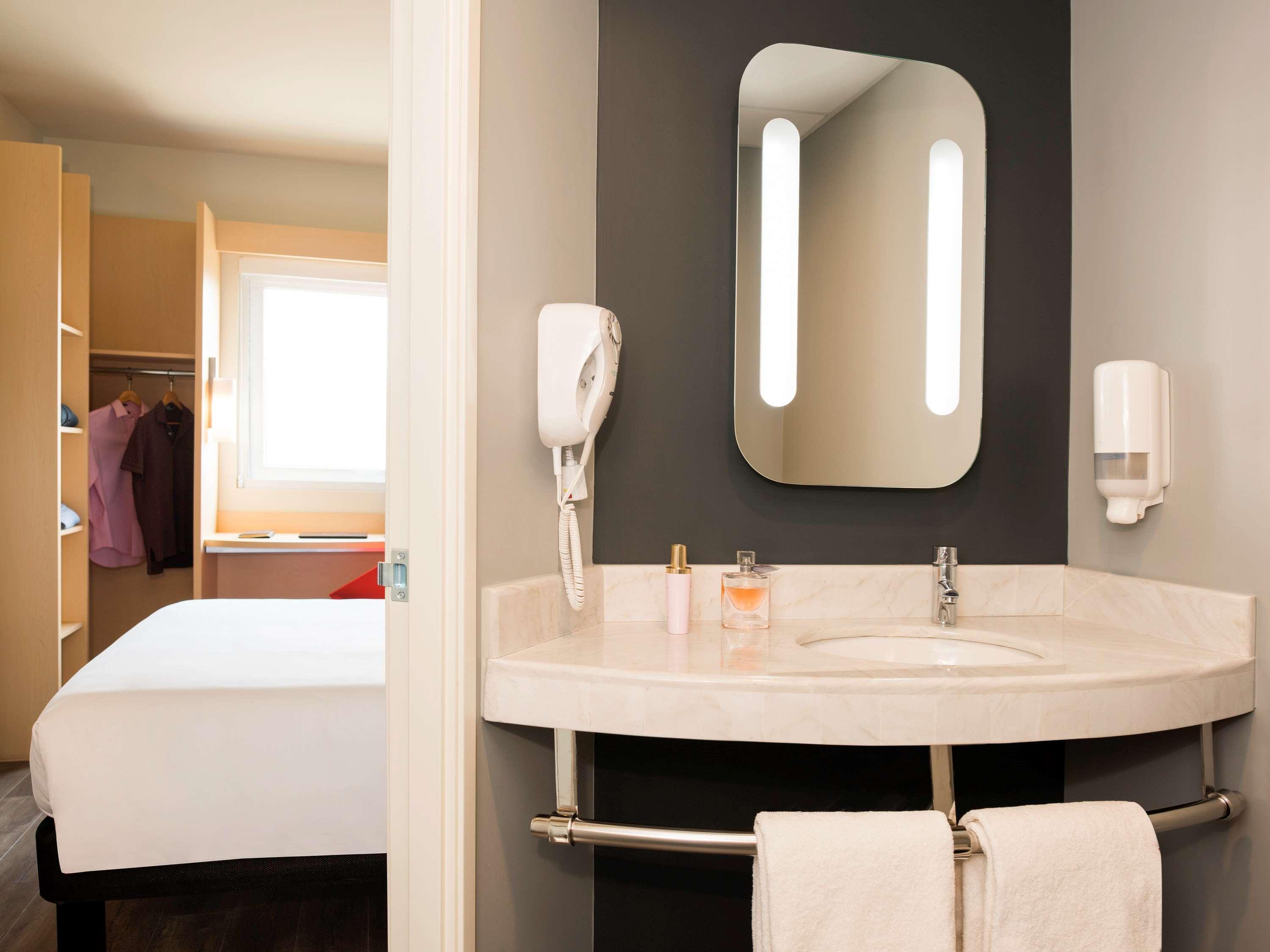 Ibis Irapuato Otel Dış mekan fotoğraf