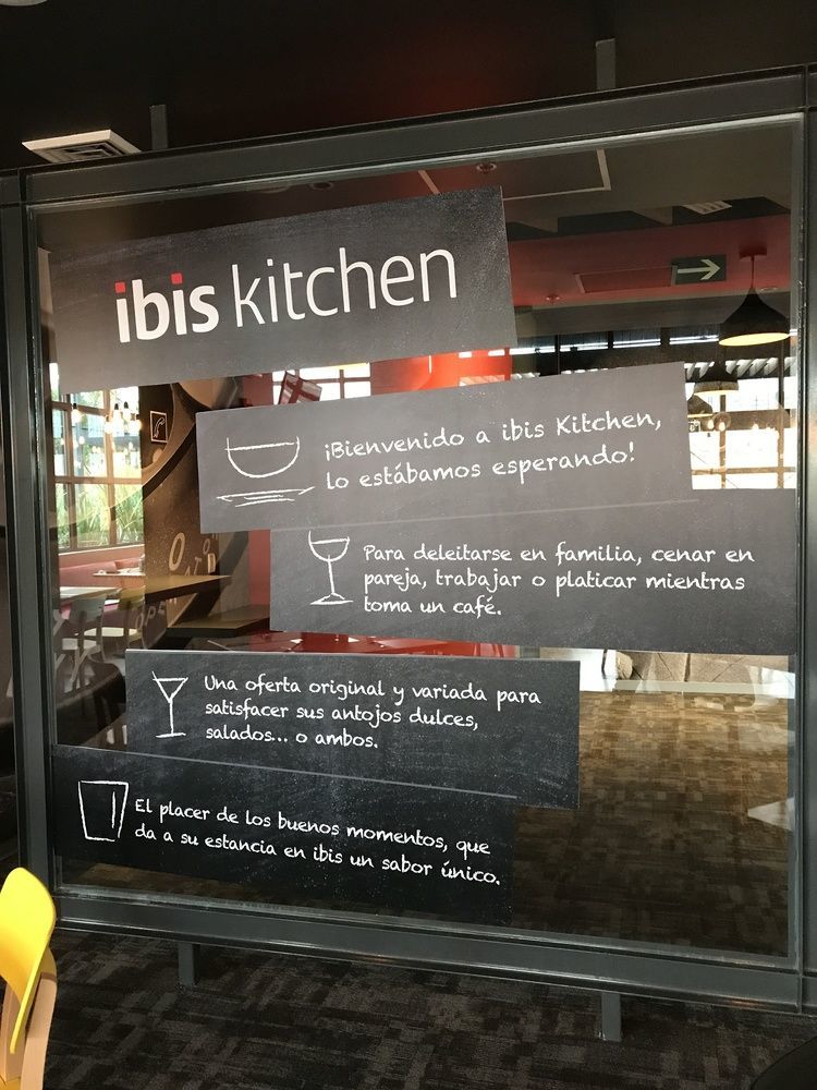 Ibis Irapuato Otel Dış mekan fotoğraf